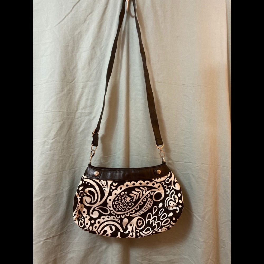 Black and white crossbody purse - Thirty-One